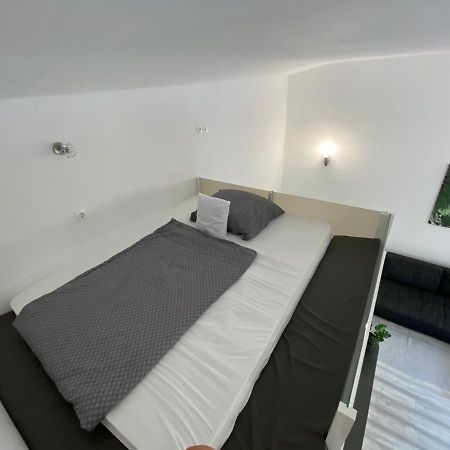 Belvarosi Apartman 2 Apartment Miskolc Exterior photo